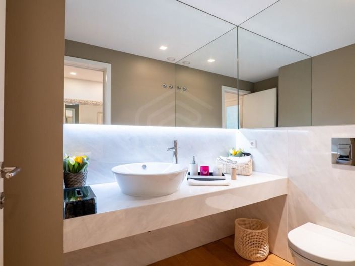 Image No.10-3 Bed Apartment for sale