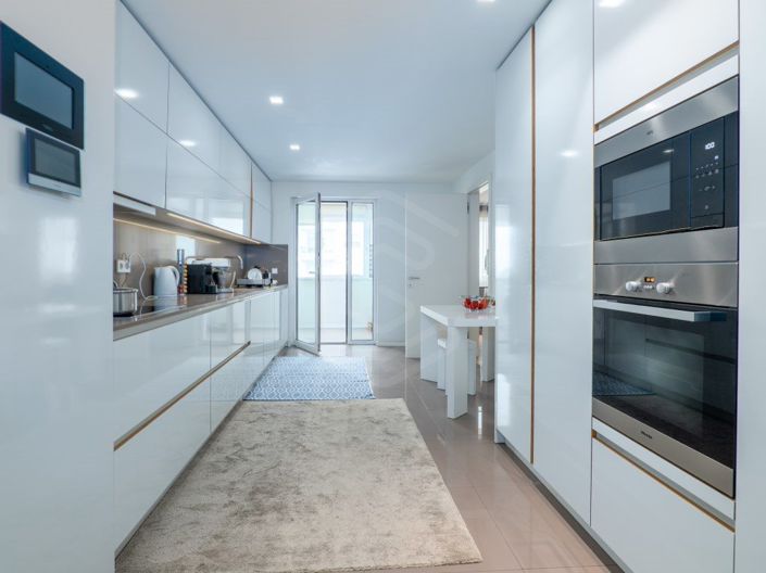 Image No.26-3 Bed Apartment for sale