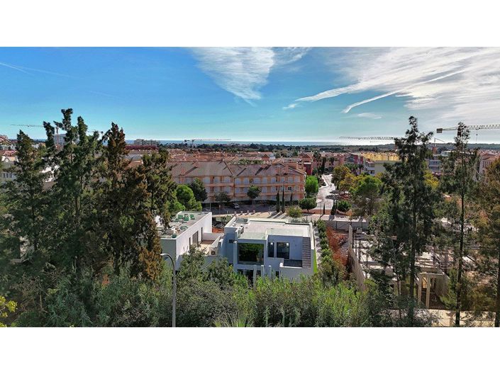 Image No.40-3 Bed House for sale