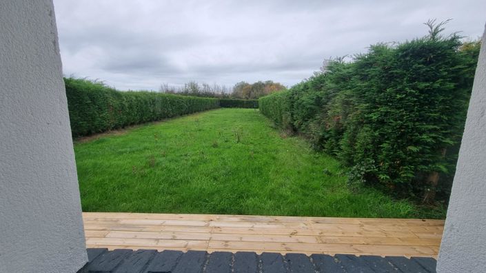 Image No.10-3 Bed House for sale