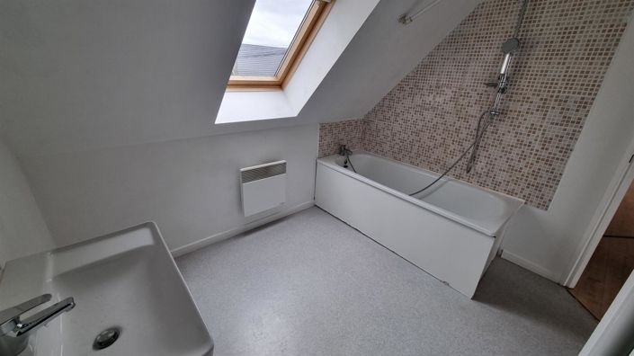 Image No.7-3 Bed House for sale