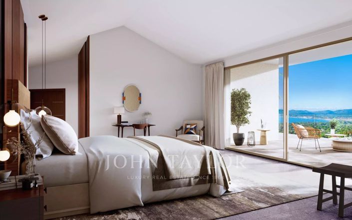 Image No.4-5 Bed House for sale