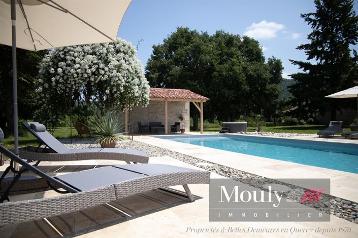 Image No.10-7 Bed House for sale