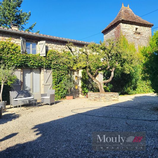 Image No.35-7 Bed House for sale