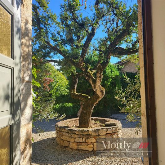 Image No.38-7 Bed House for sale