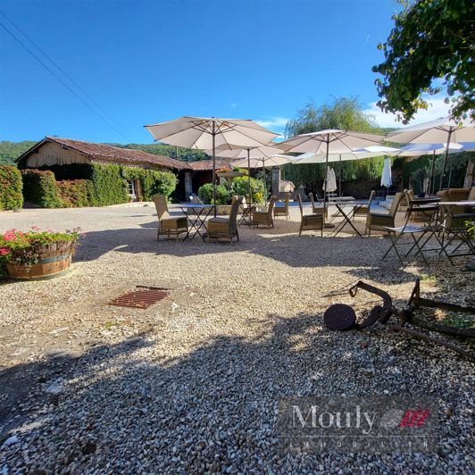 Image No.8-7 Bed House for sale