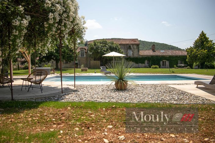 Image No.9-7 Bed House for sale