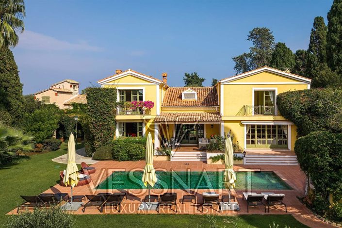 Image No.1-Maison de 9 chambres à vendre à Antibes