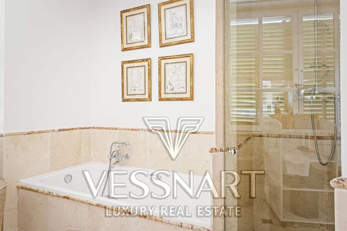 Image No.8-Maison de 9 chambres à vendre à Antibes