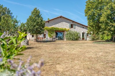 Maison de 6 chambres à vendre à Eymet