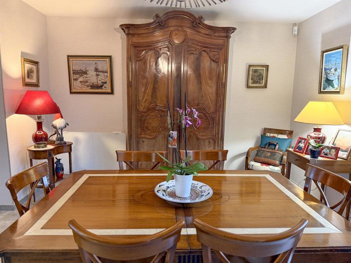 Image No.13-4 Bed House for sale