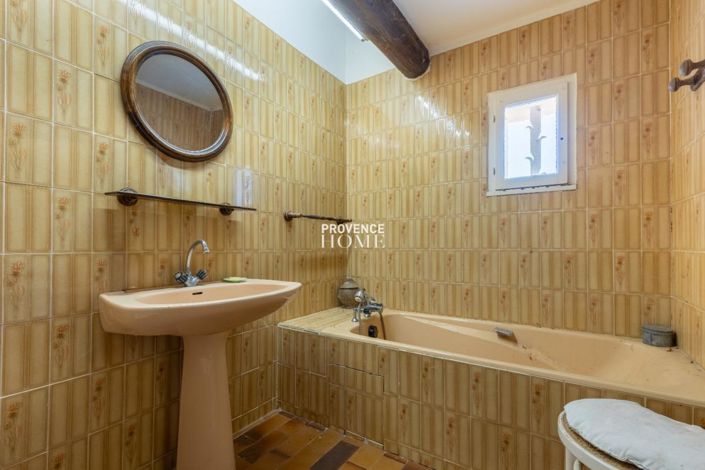 Image No.18-4 Bed House for sale