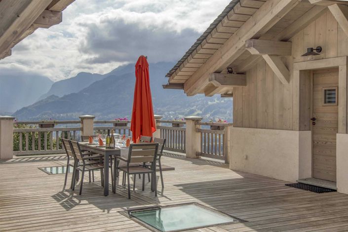 Image No.3-6 Bed House for sale