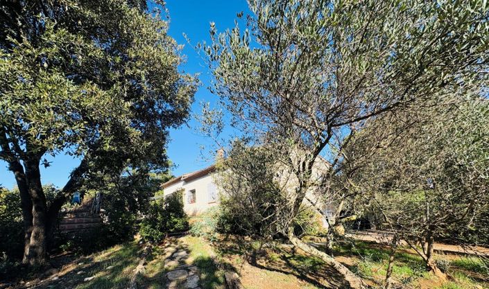 Image No.1-5 Bed House for sale