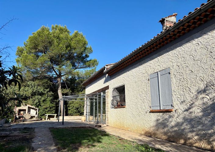 Image No.2-5 Bed House for sale