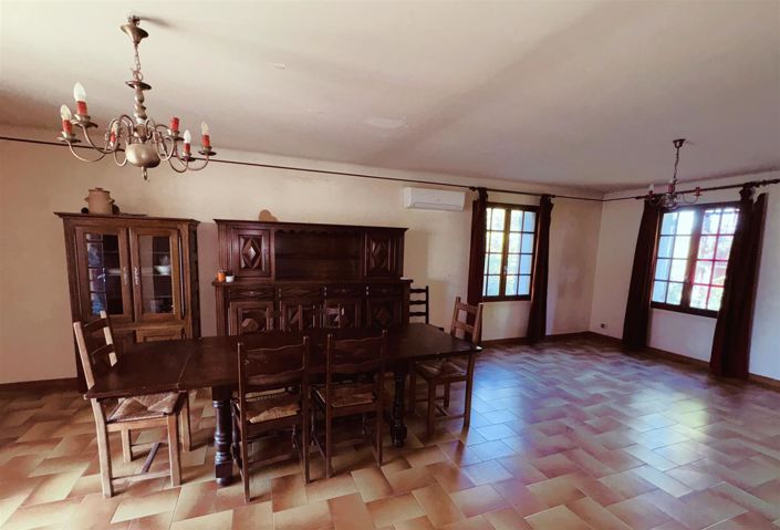 Image No.7-Maison de 5 chambres à vendre à Carcès