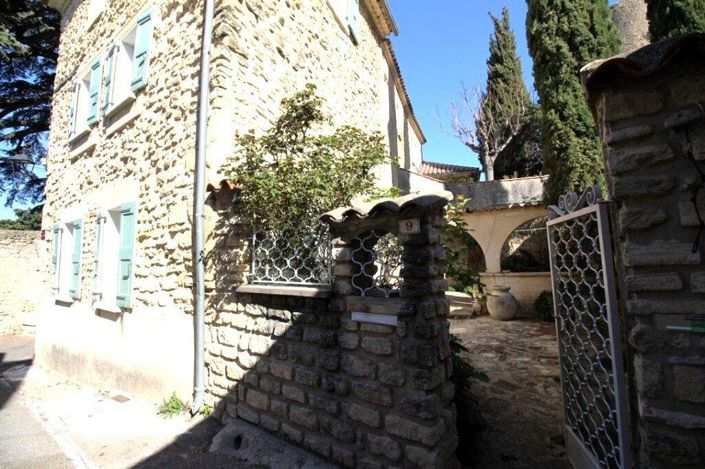 Image No.10-4 Bed House for sale