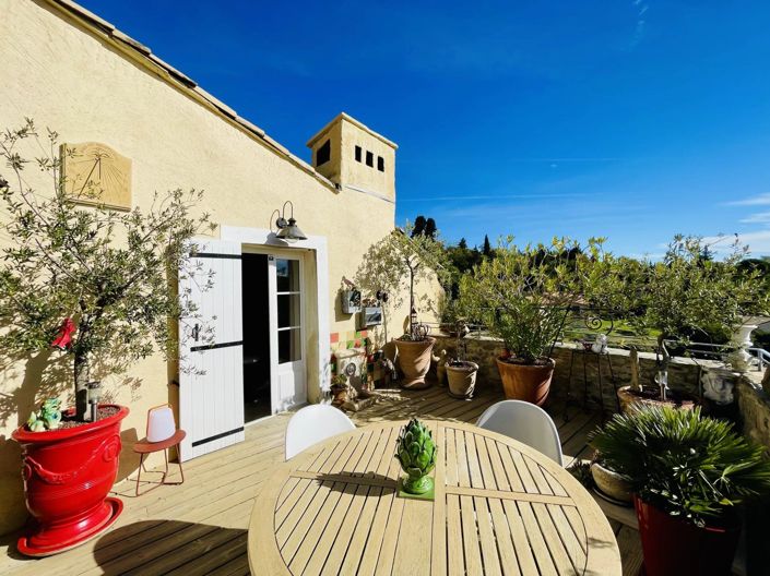 Image No.1-3 Bed House for sale