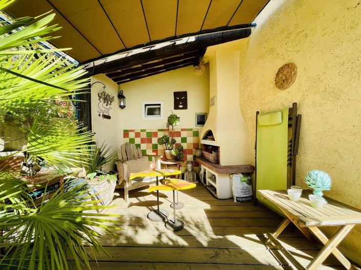 Image No.3-3 Bed House for sale