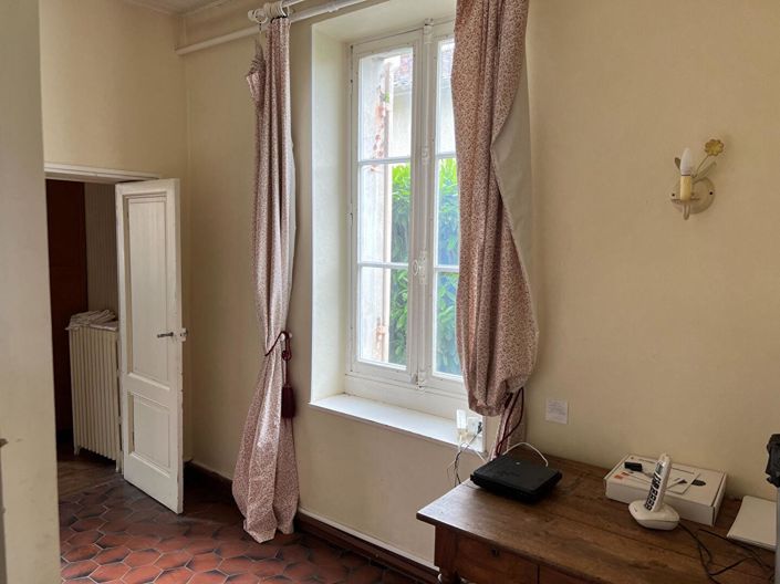 Image No.11-5 Bed House for sale