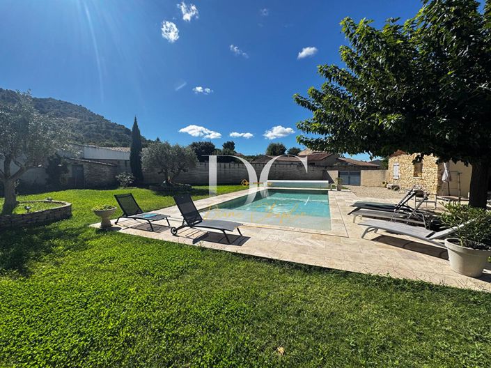 Image No.1-Maison de 4 chambres à vendre à Robion