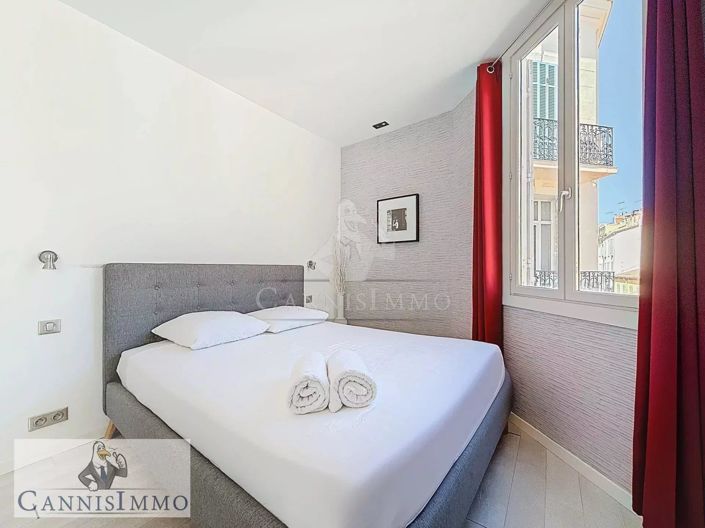 Image No.8-2 Bed Apartment for sale