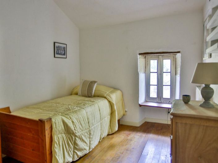 Image No.20-3 Bed House for sale