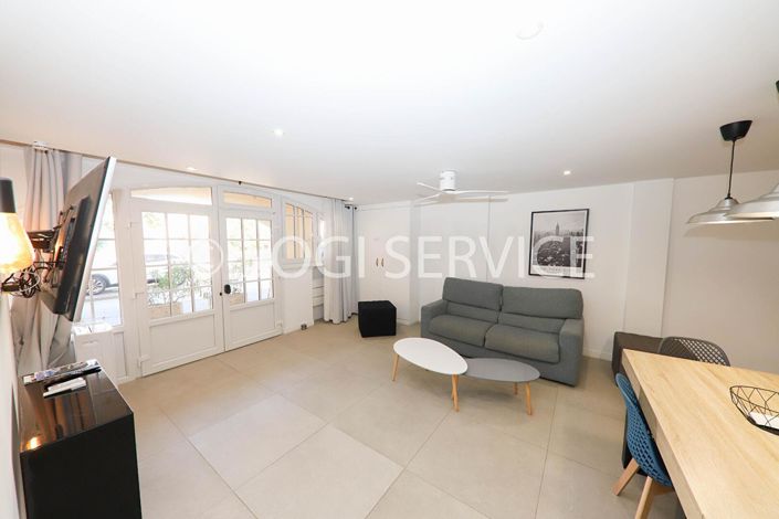 Image No.2-Appartement de 1 chambre à vendre à Grimaud