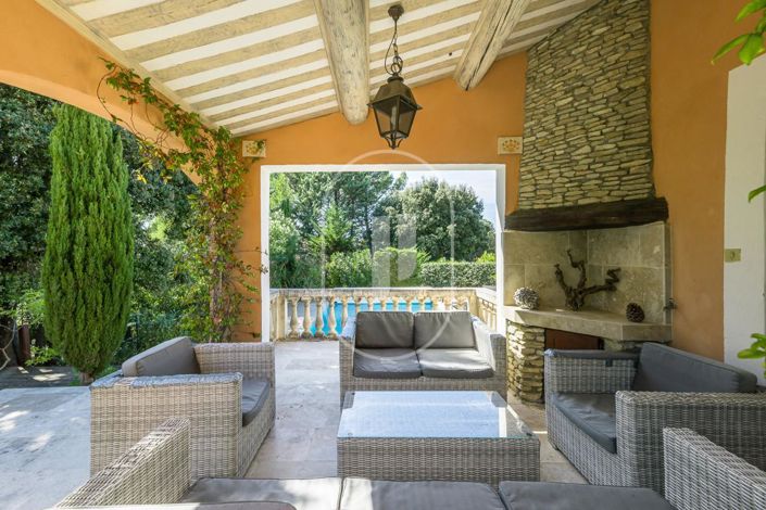 Image No.15-5 Bed House for sale