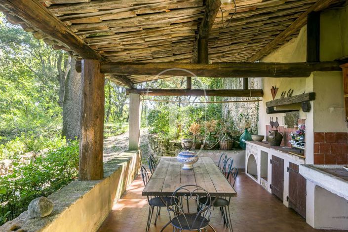 Image No.15-6 Bed House for sale