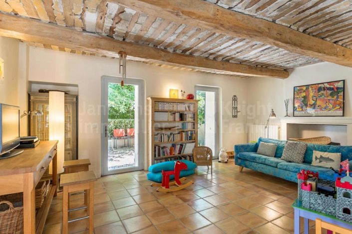 Image No.6-4 Bed House for sale