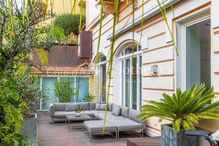 Image No.1-2 Bed House for sale