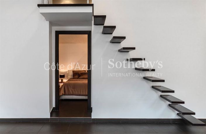 Image No.10-2 Bed House for sale