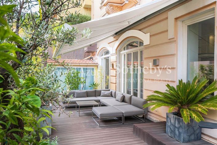 Image No.15-2 Bed House for sale