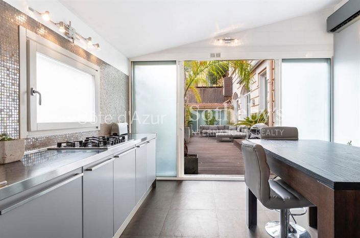 Image No.5-2 Bed House for sale