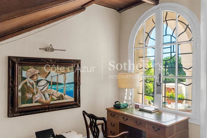 Image No.11-7 Bed House for sale