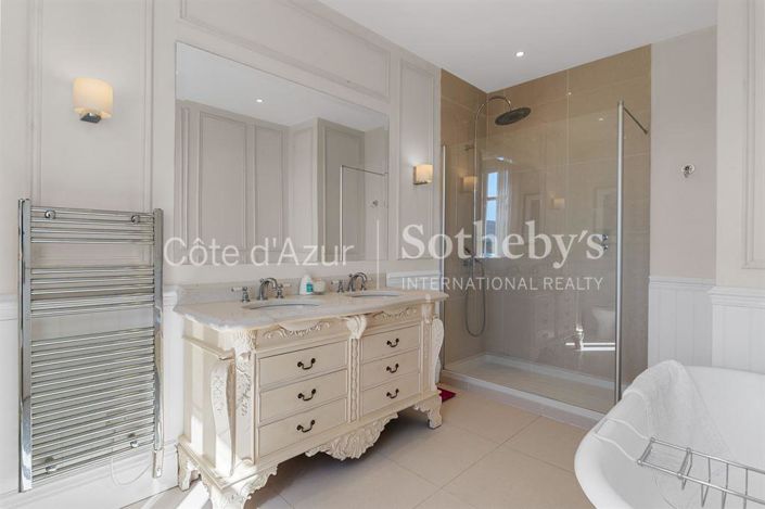 Image No.14-7 Bed House for sale