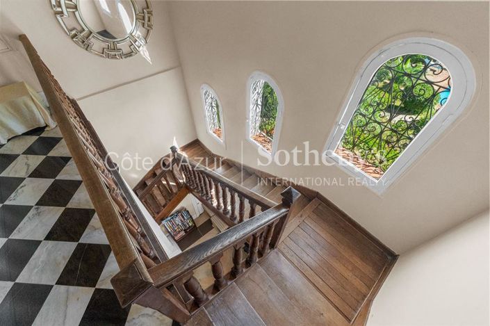 Image No.19-7 Bed House for sale