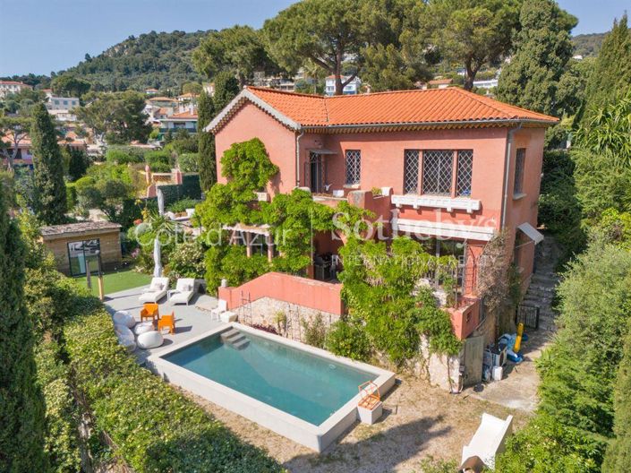 Image No.1-4 Bed House for sale