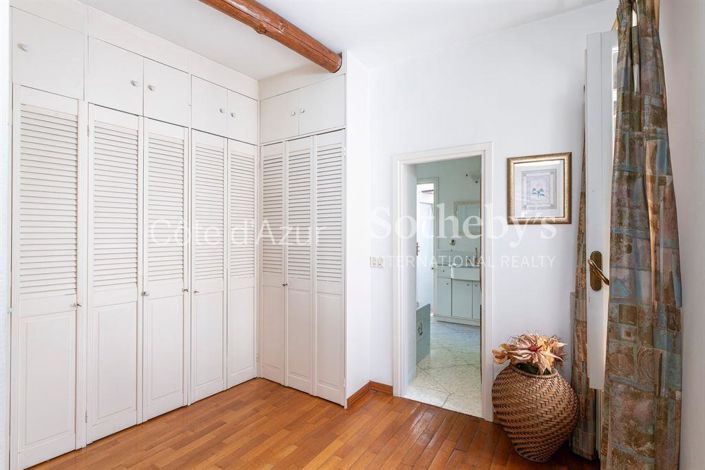 Image No.16-2 Bed House for sale