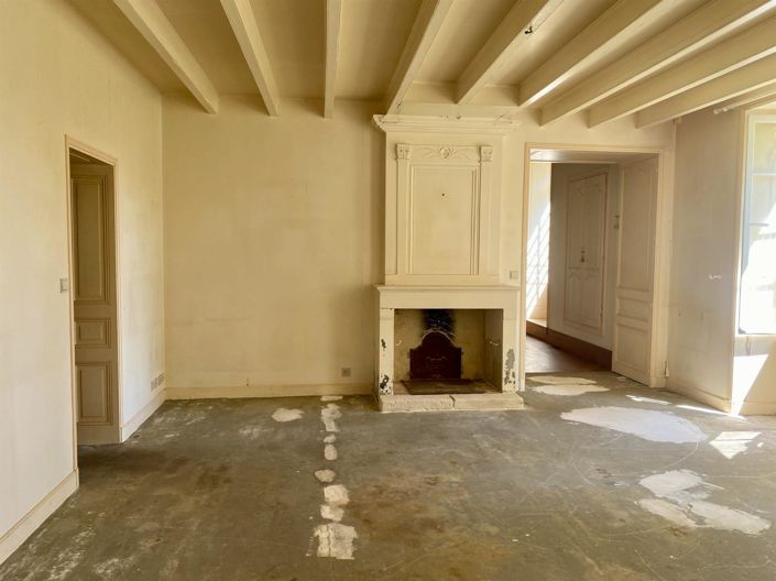 Image No.23-4 Bed Property for sale