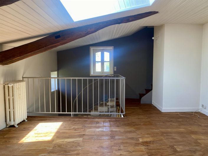 Image No.27-4 Bed Property for sale