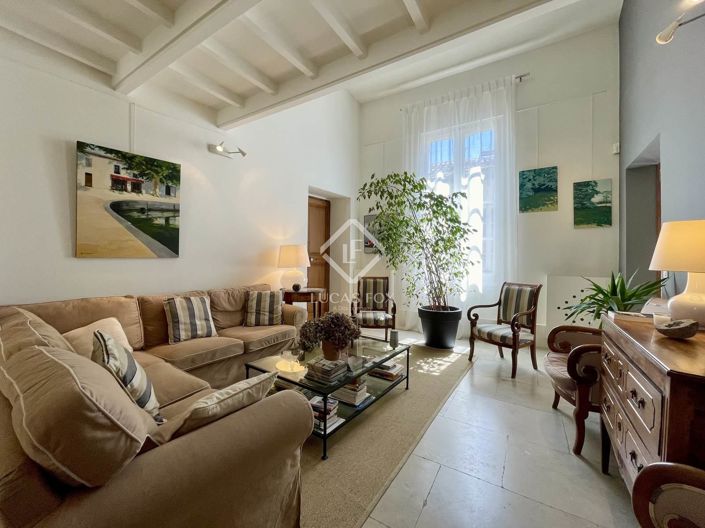 Image No.32-5 Bed Apartment for sale