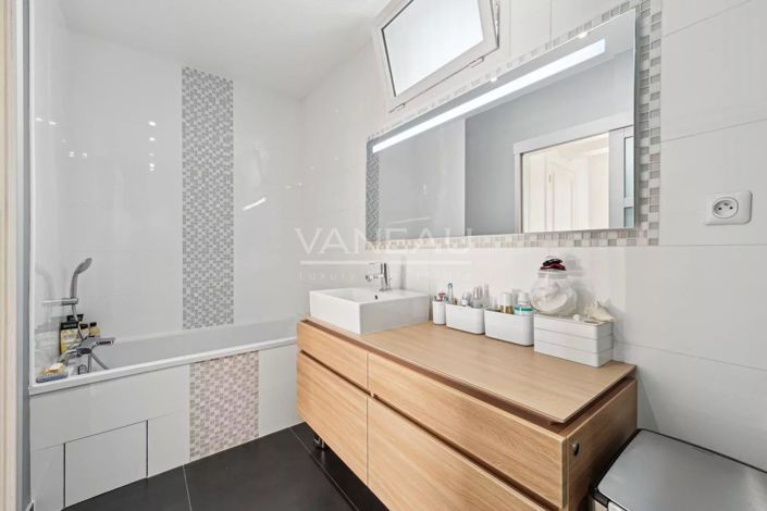 Image No.11-Appartement de 2 chambres à vendre à Paris