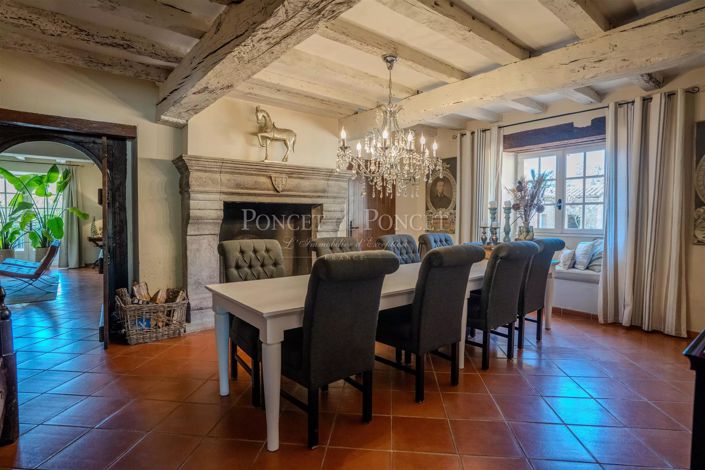 Image No.15-10 Bed House for sale