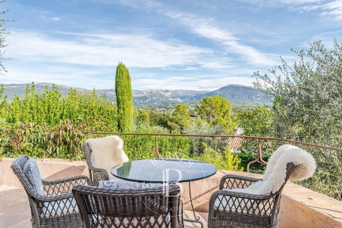 Image No.17-3 Bed House for sale