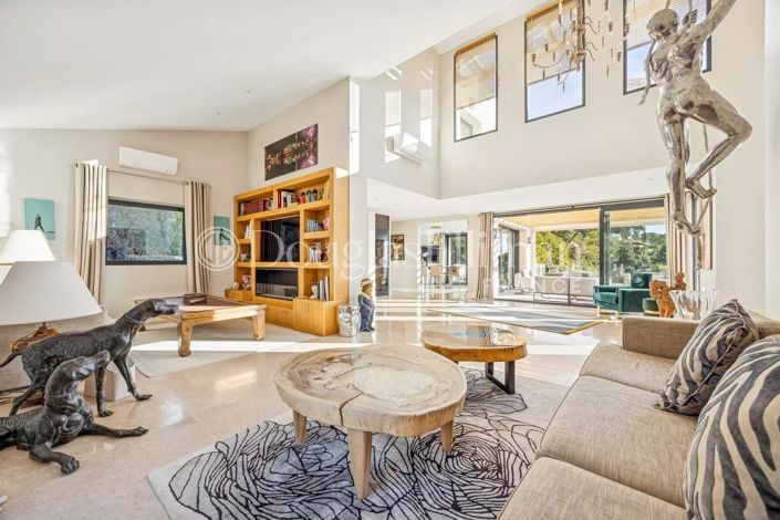 Image No.5-Maison de 5 chambres à vendre à Cannes