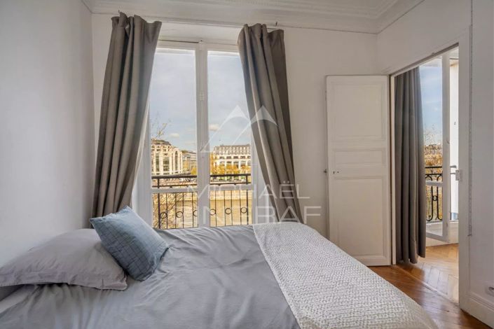 Image No.17-3 Bed Apartment for sale