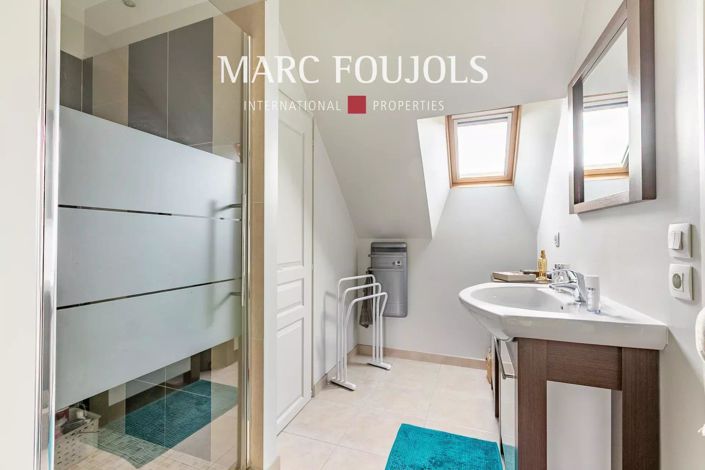 Image No.22-5 Bed House for sale