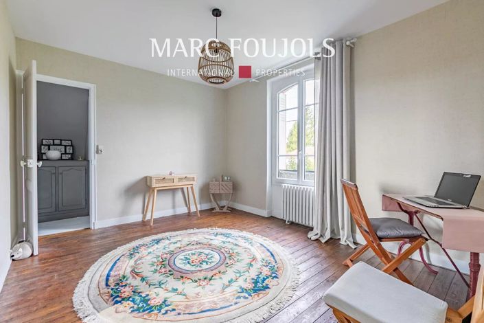 Image No.23-5 Bed House for sale